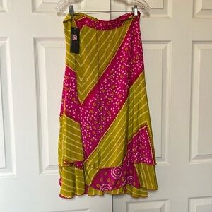 NWT Multifunctional “Skirt”